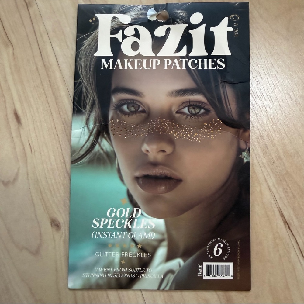 Fazit Gold Glitter Freckles Makeup Patches get your Summer golden! Super cute